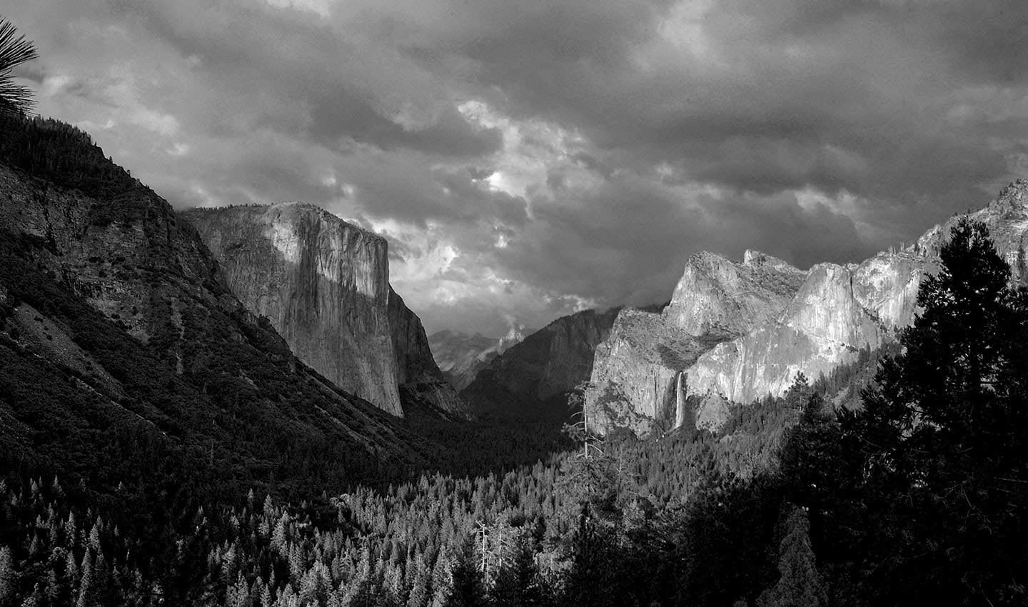 Yosemite-Valley-Half-Dome-California-America-black-and-white-Photography-mono-Ansel-Adams-Lindsay_Robertson