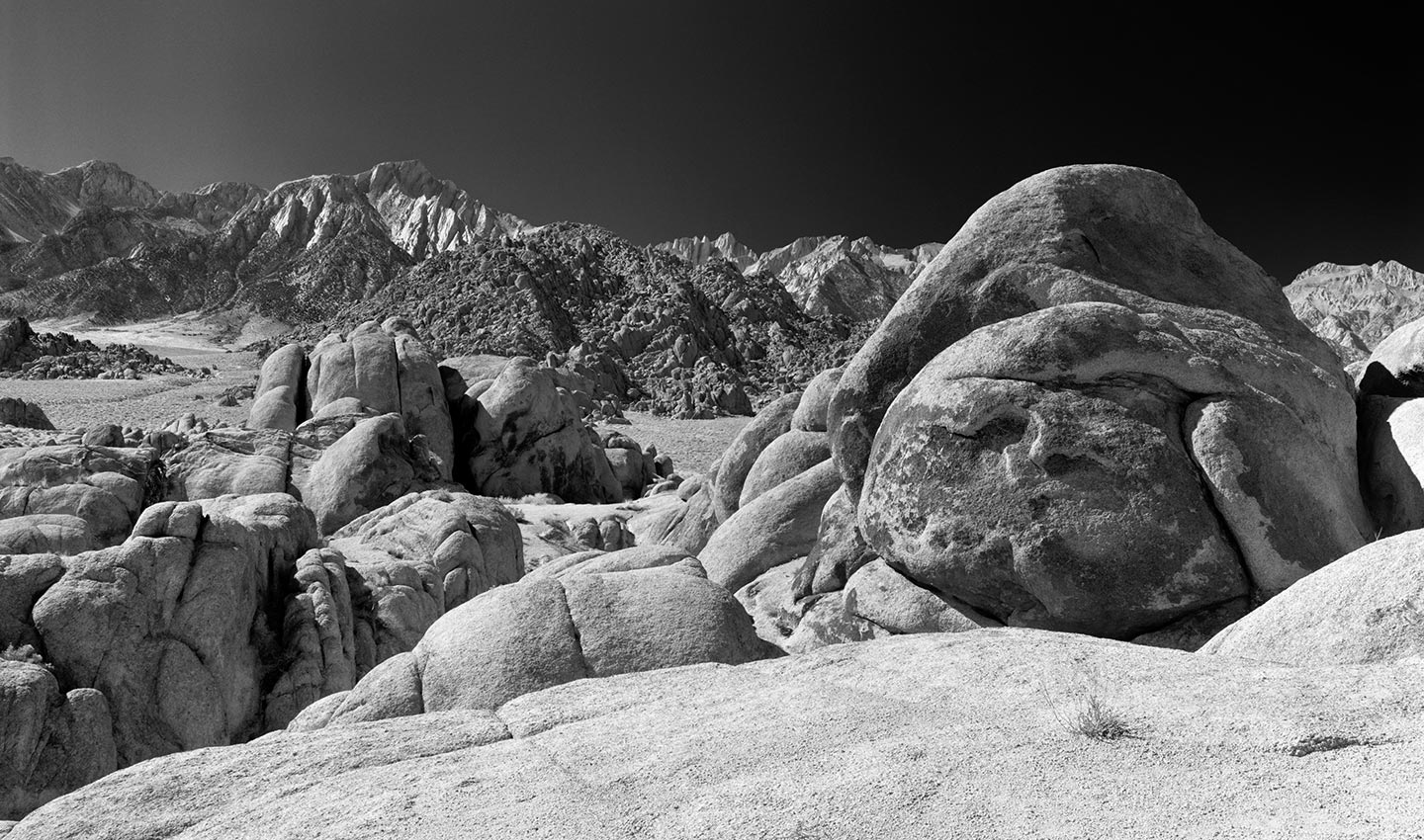 Mount-Williamson-California-America-black-white-mono-Photography-mountain-Lindsay_Robertson